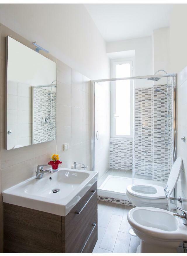 Emi House Re Di Roma , Intero Appartamento - 80 Mq Экстерьер фото